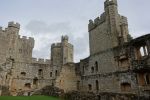 PICTURES/Bodiam Castle/t_Courtyard15.JPG